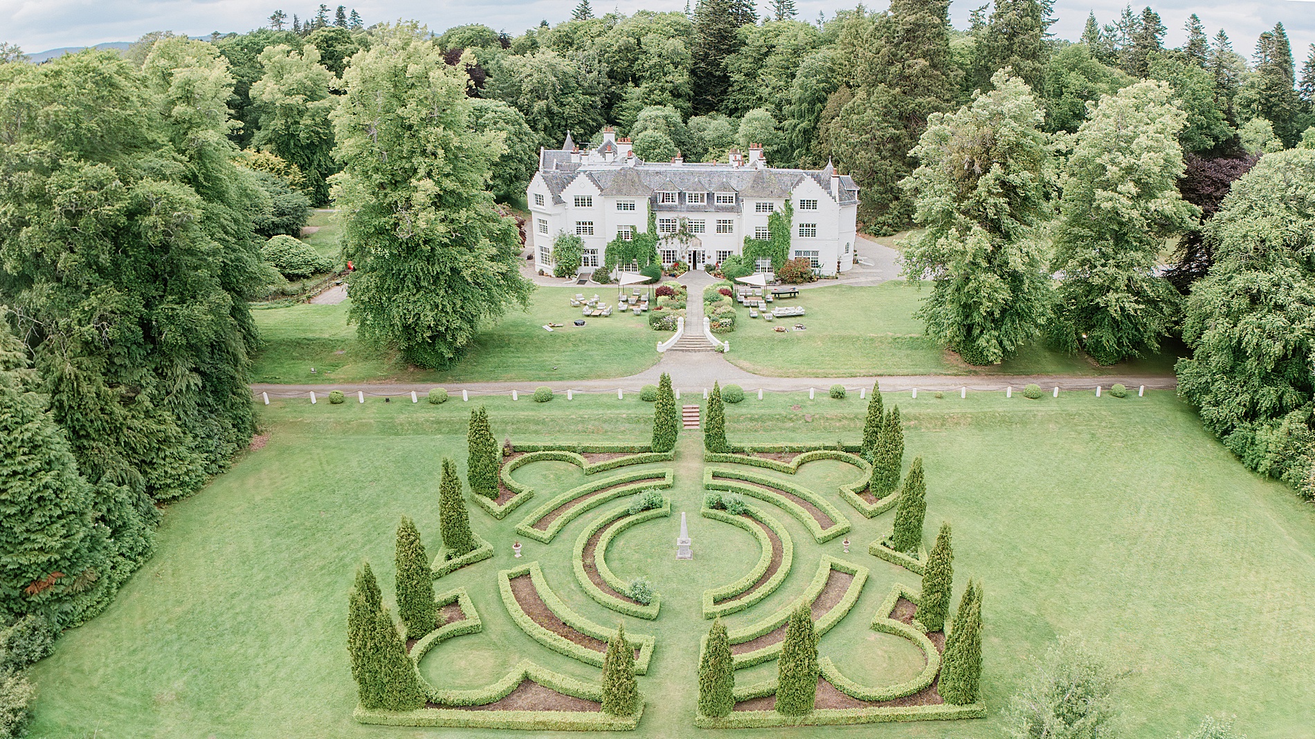 Highlands of Scotland Wedding at Achnagairn Castle