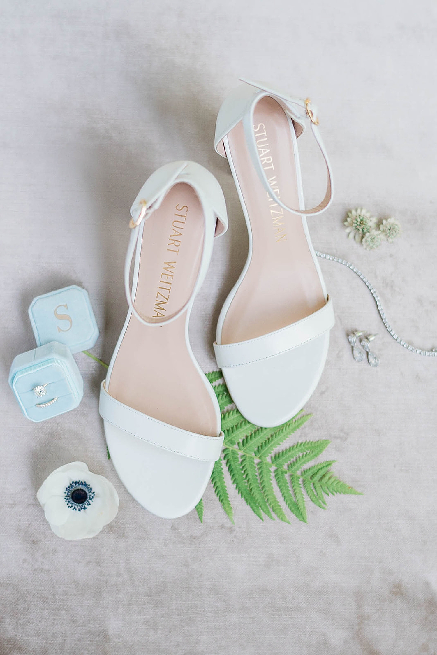 bridal shoes and details