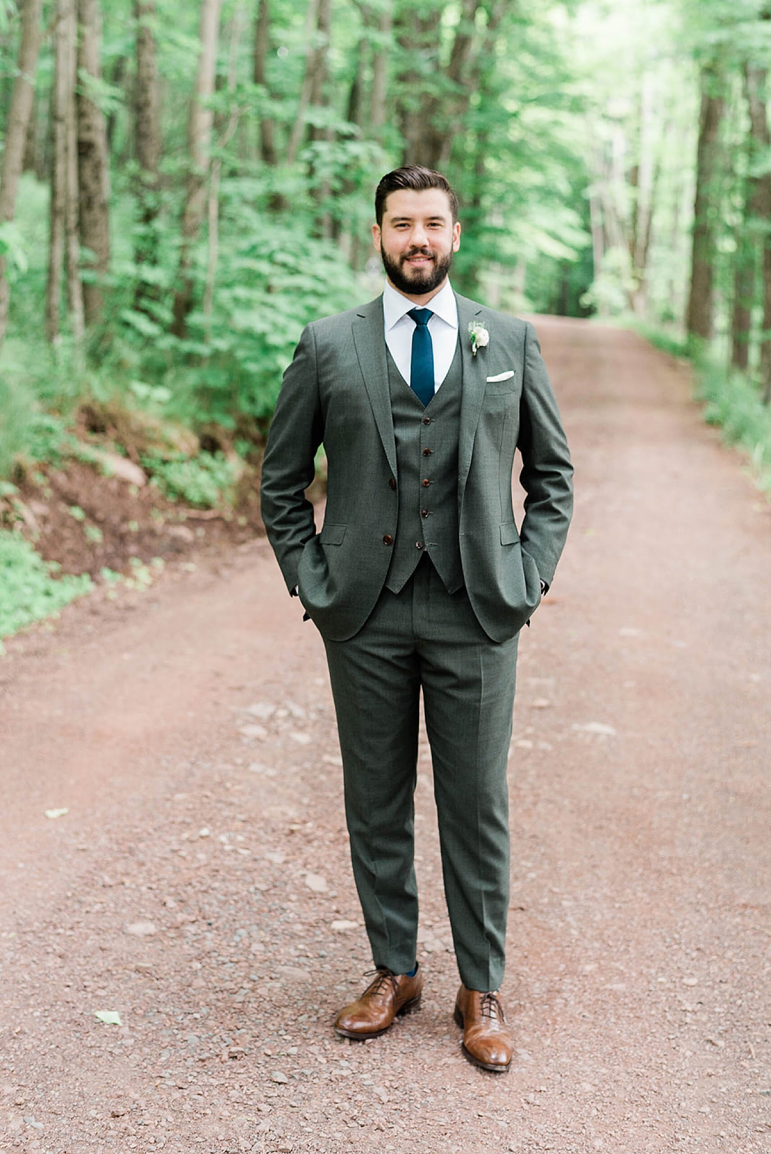 groom portraits and attire