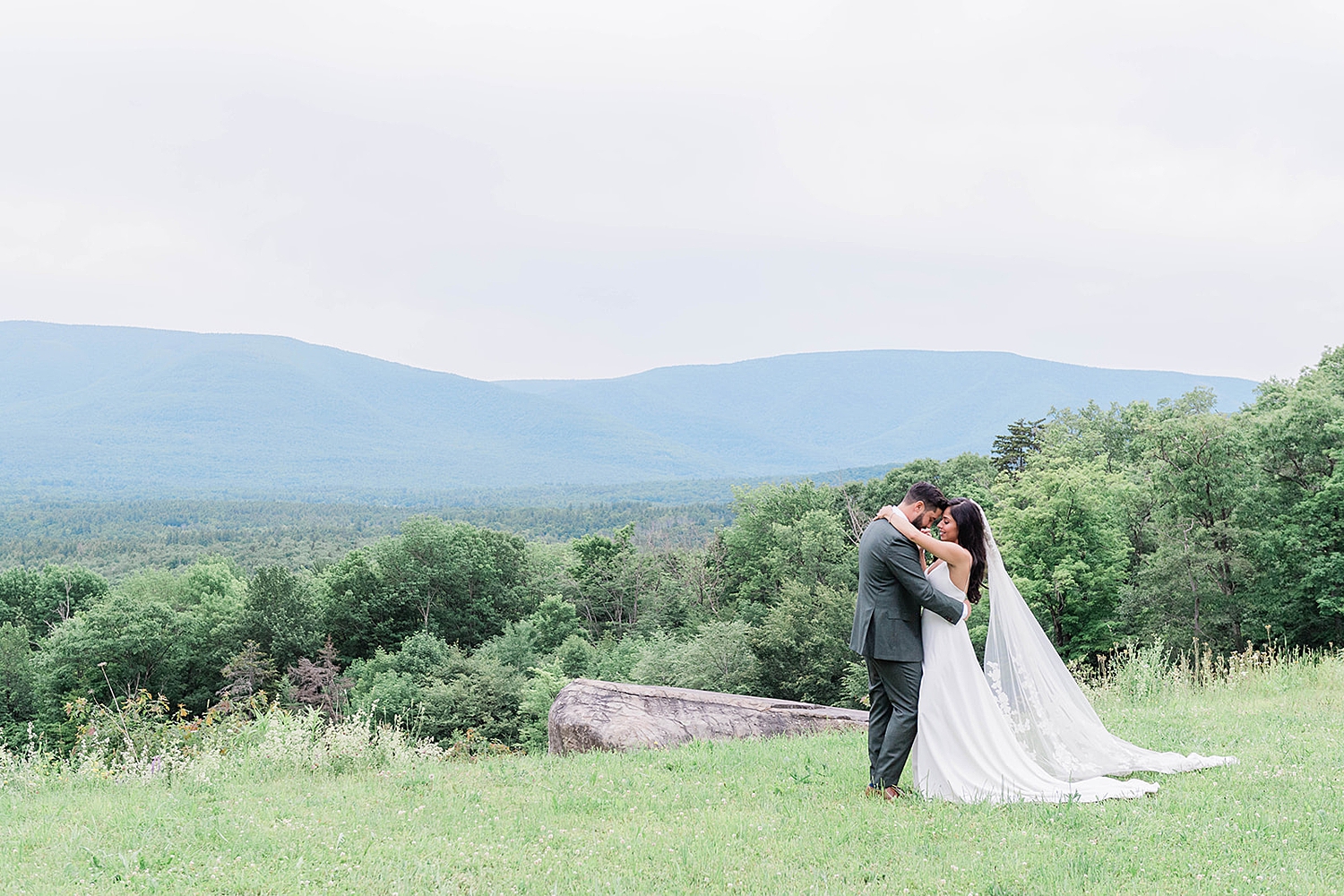 Catskill Mountain Wedding at Deer Mountain Inn