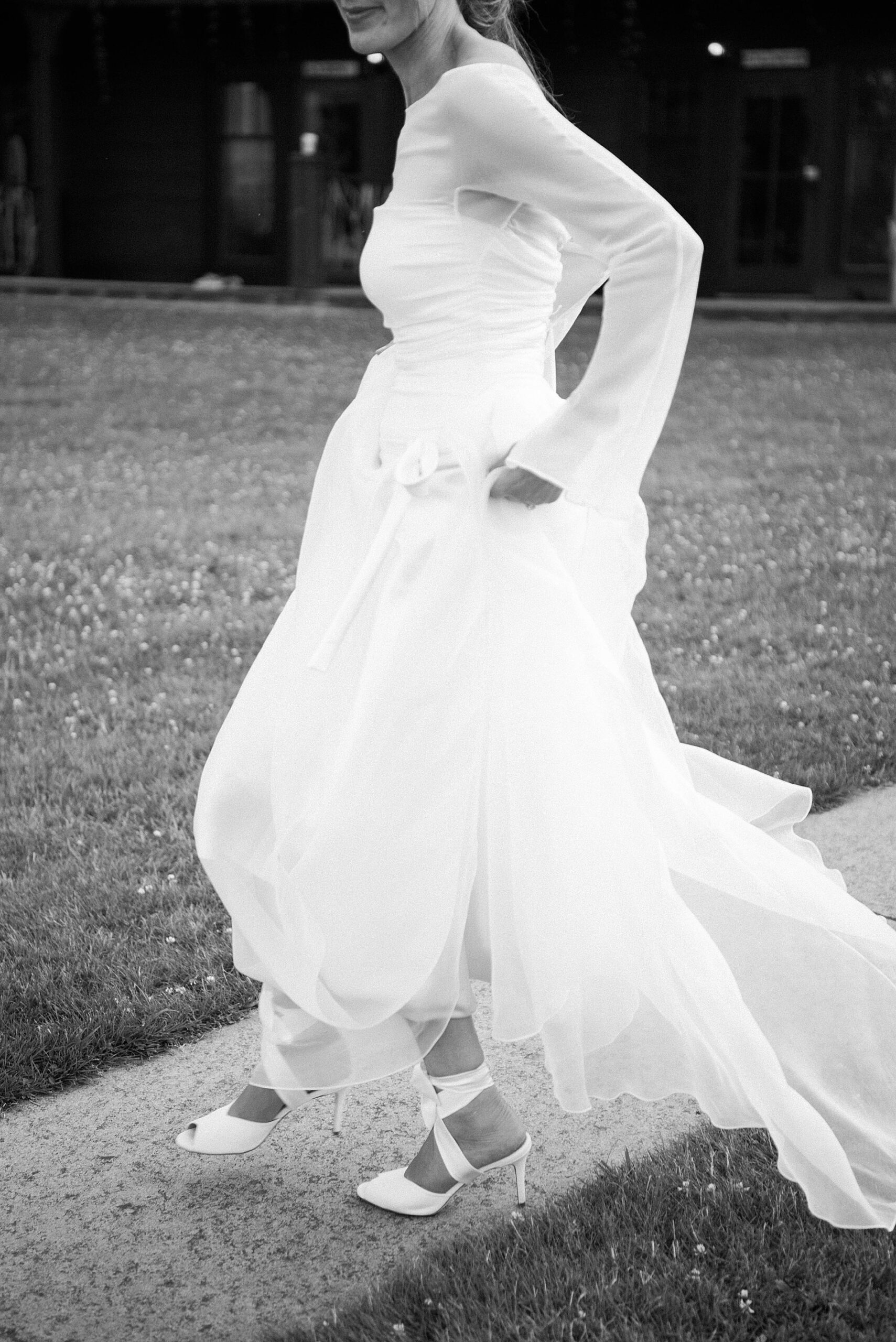 elegant bridal portraits
