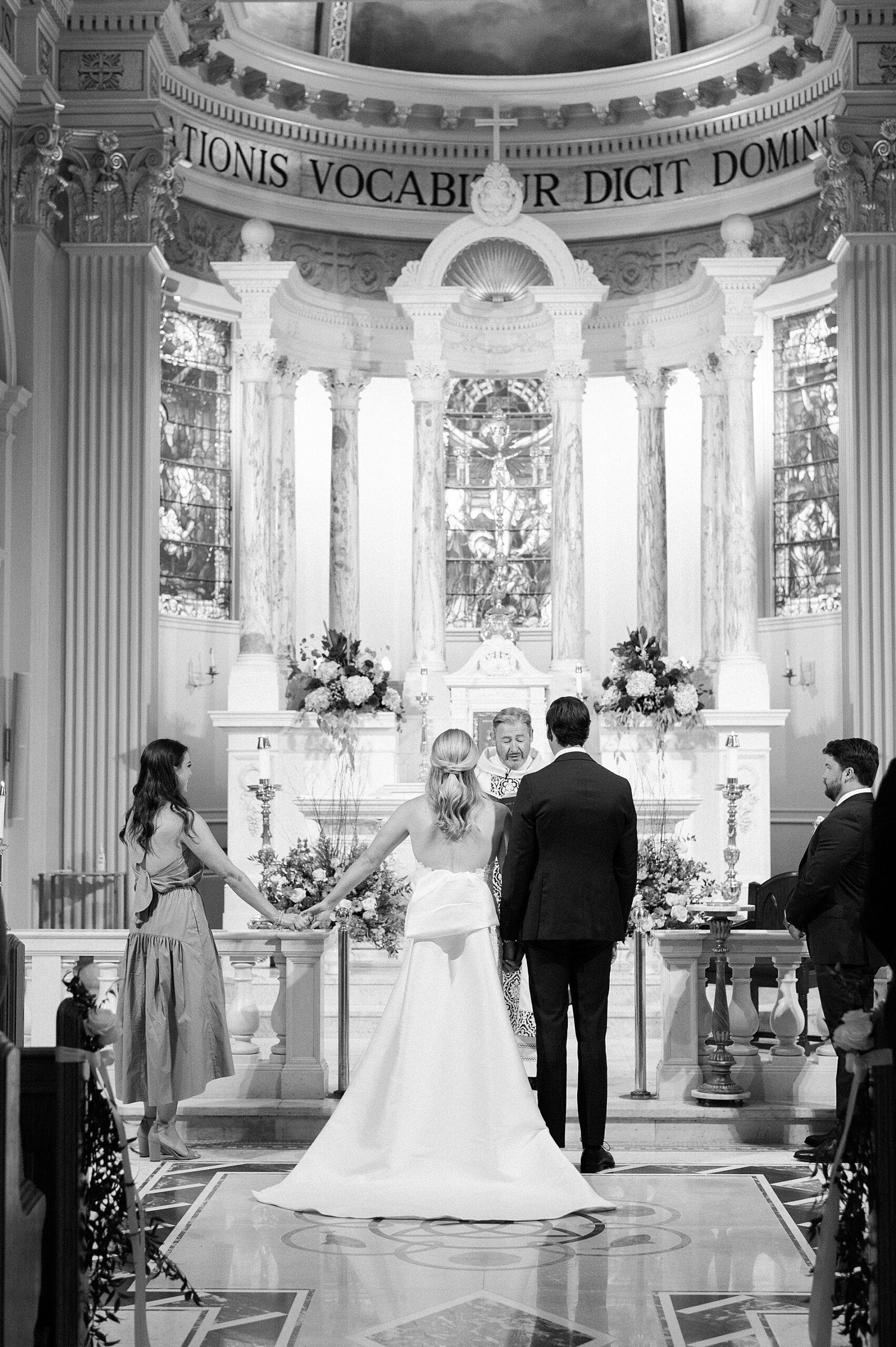 wedding ceremony in catholic church